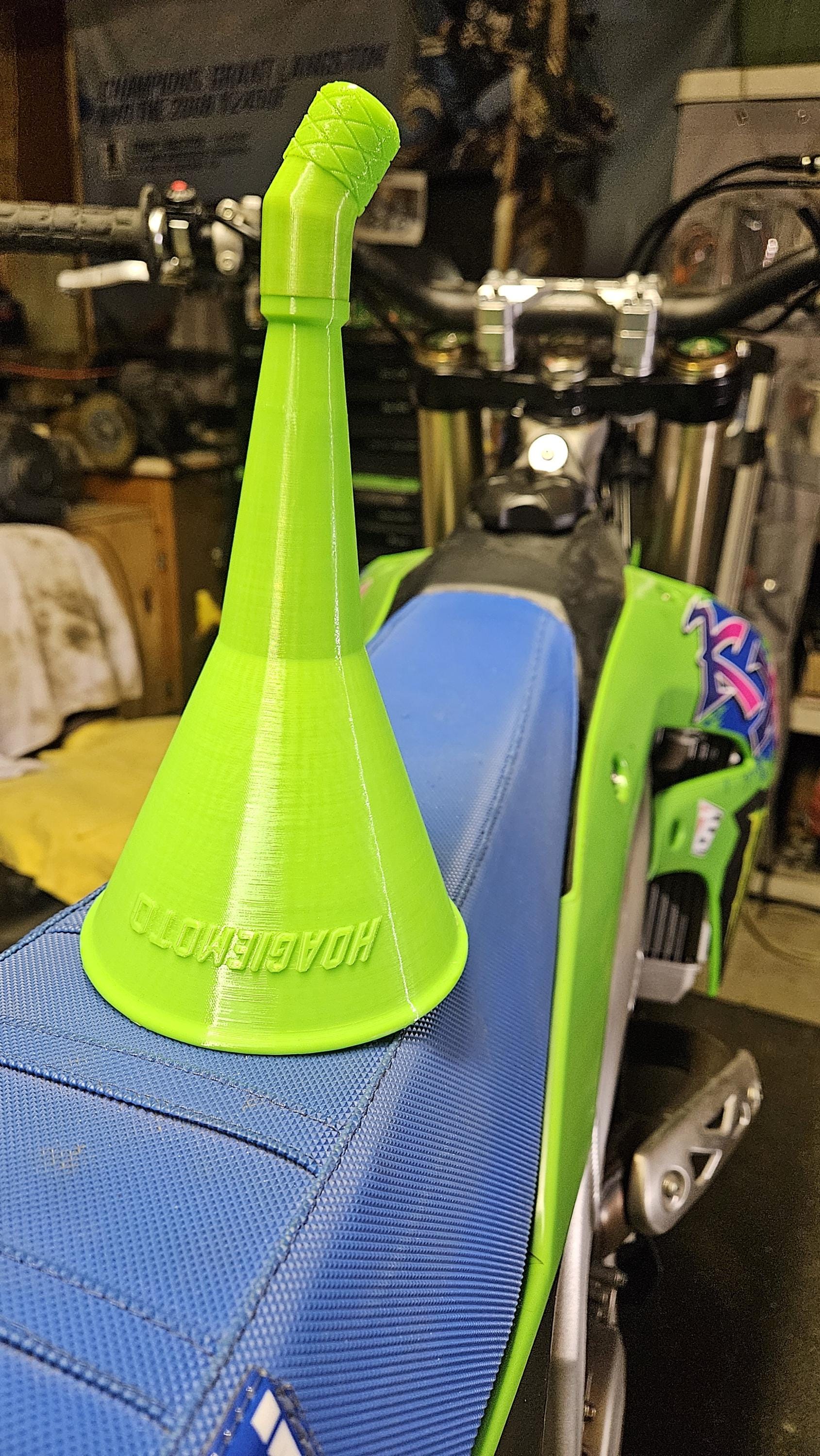 Kawasaki KX250F KX450F Threaded Funnel for Oil Changes