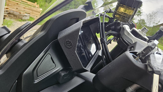 2025 CFMoto 675ss Sun Visor Display Cover Protection