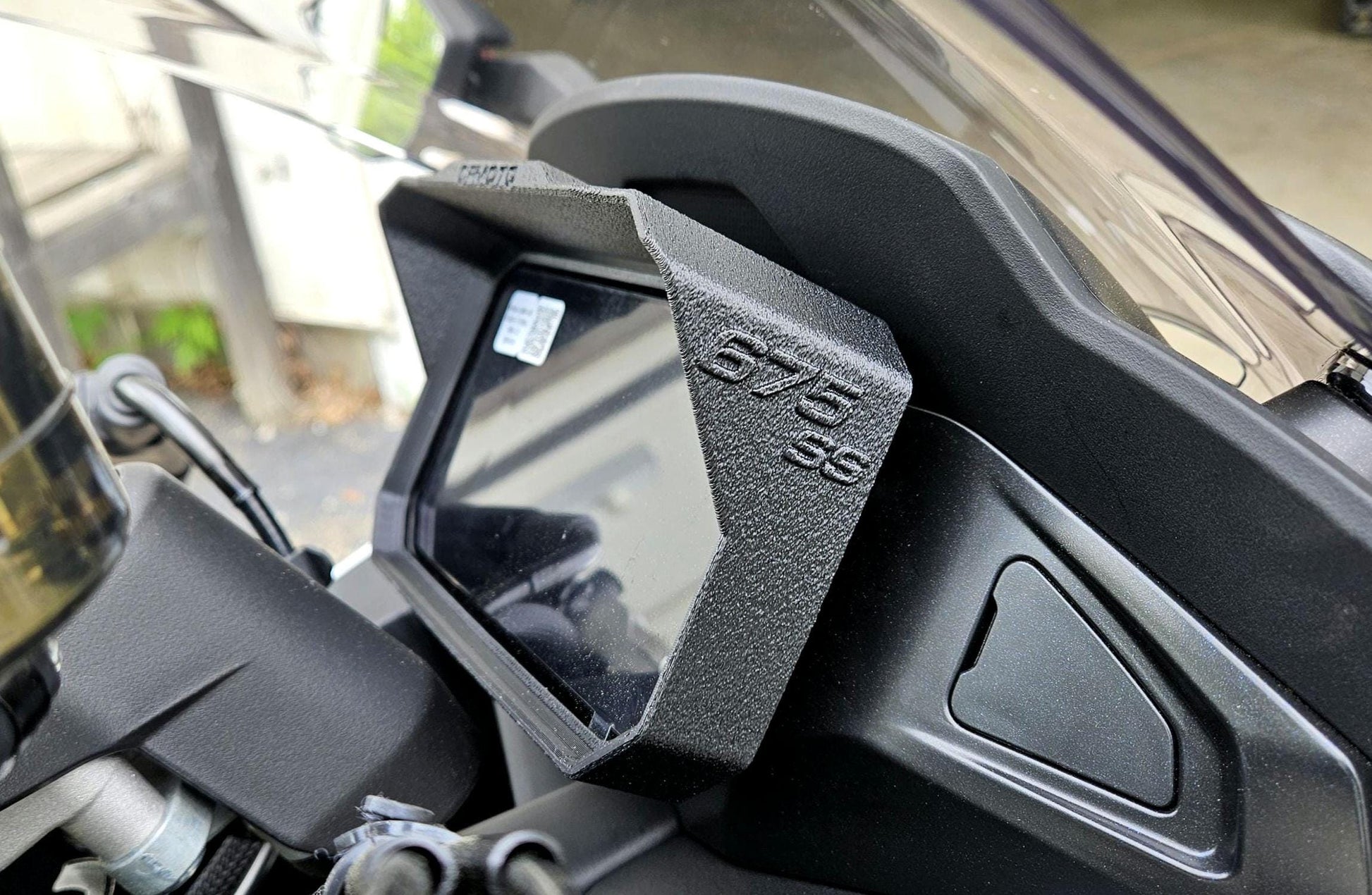 2025 CFMoto 675ss Sun Visor Display Cover Protection