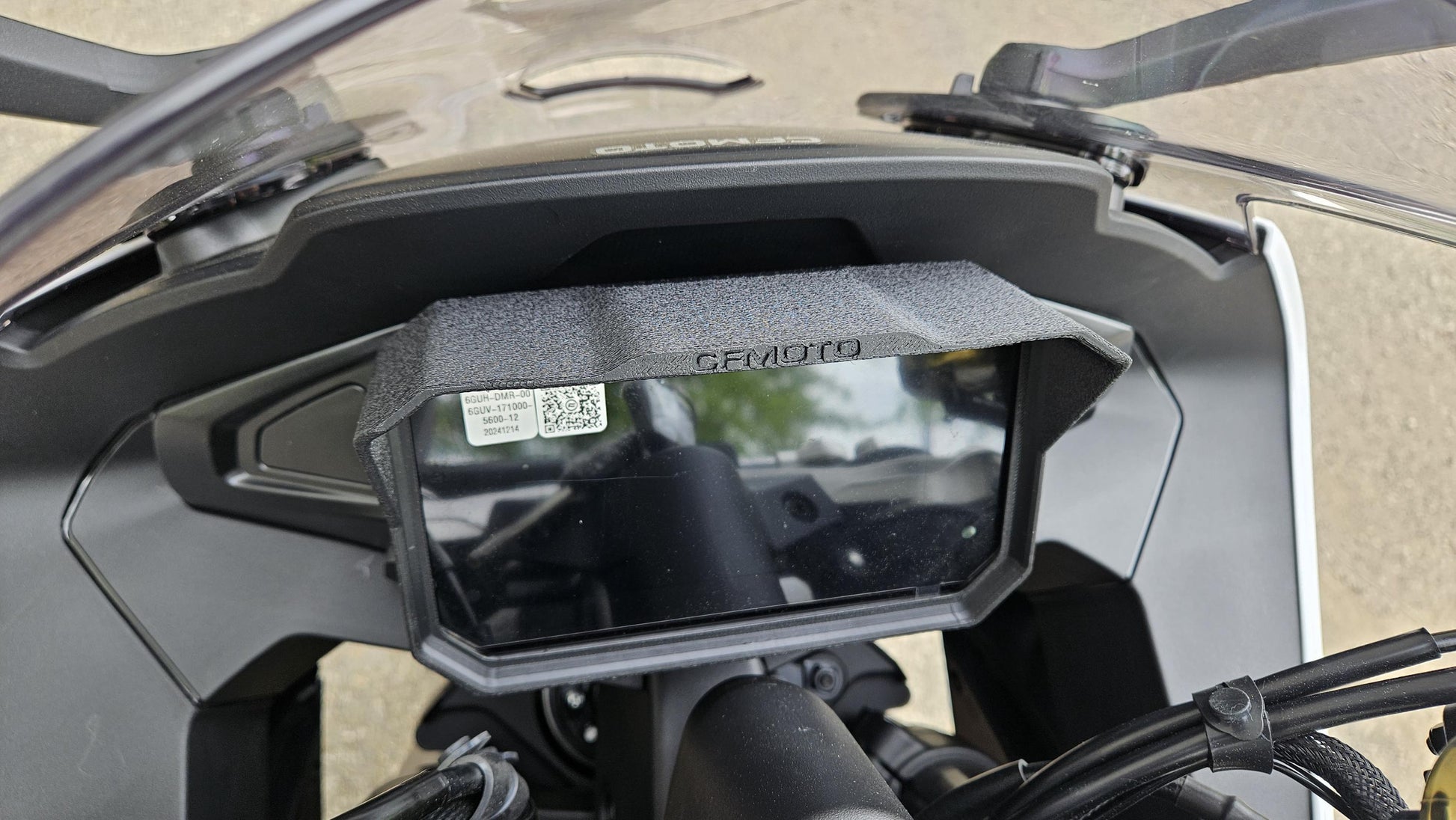 2025 CFMoto 675ss Sun Visor Display Cover Protection