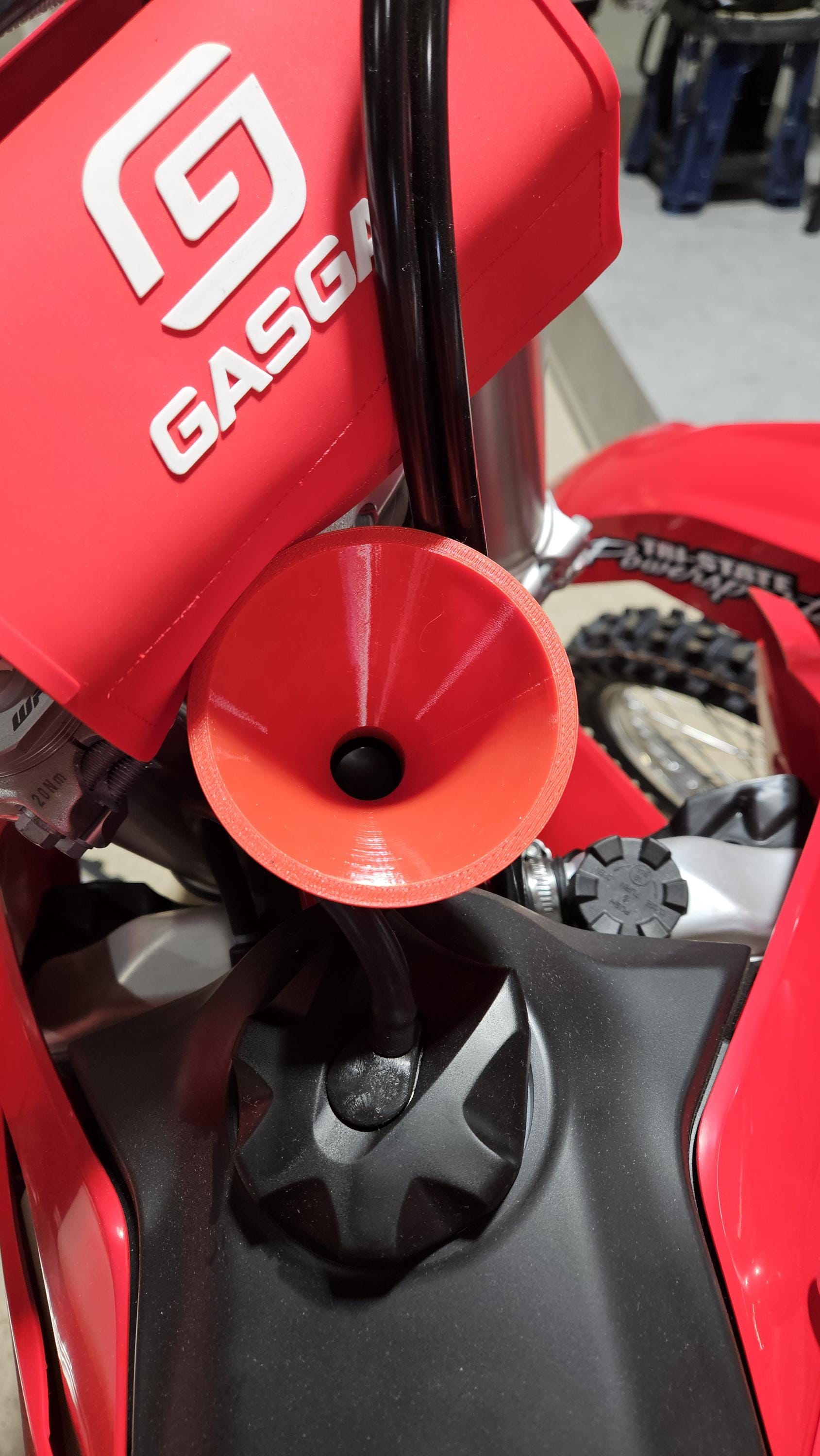 2 Stroke Oil Tank Funnel for KTM, Husqvarna & GasGas Dirt Bike TBI TPI