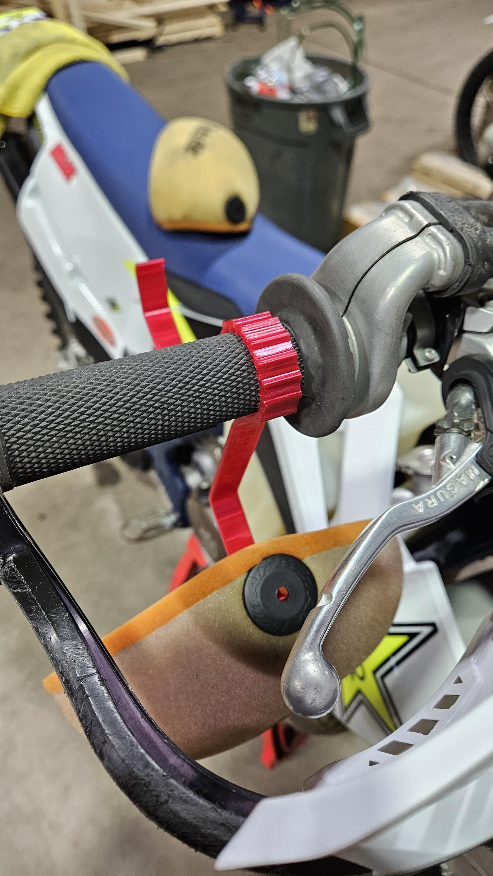 Dirt Bike Air Filter Drying Hook – Handlebar Hanger Motocross