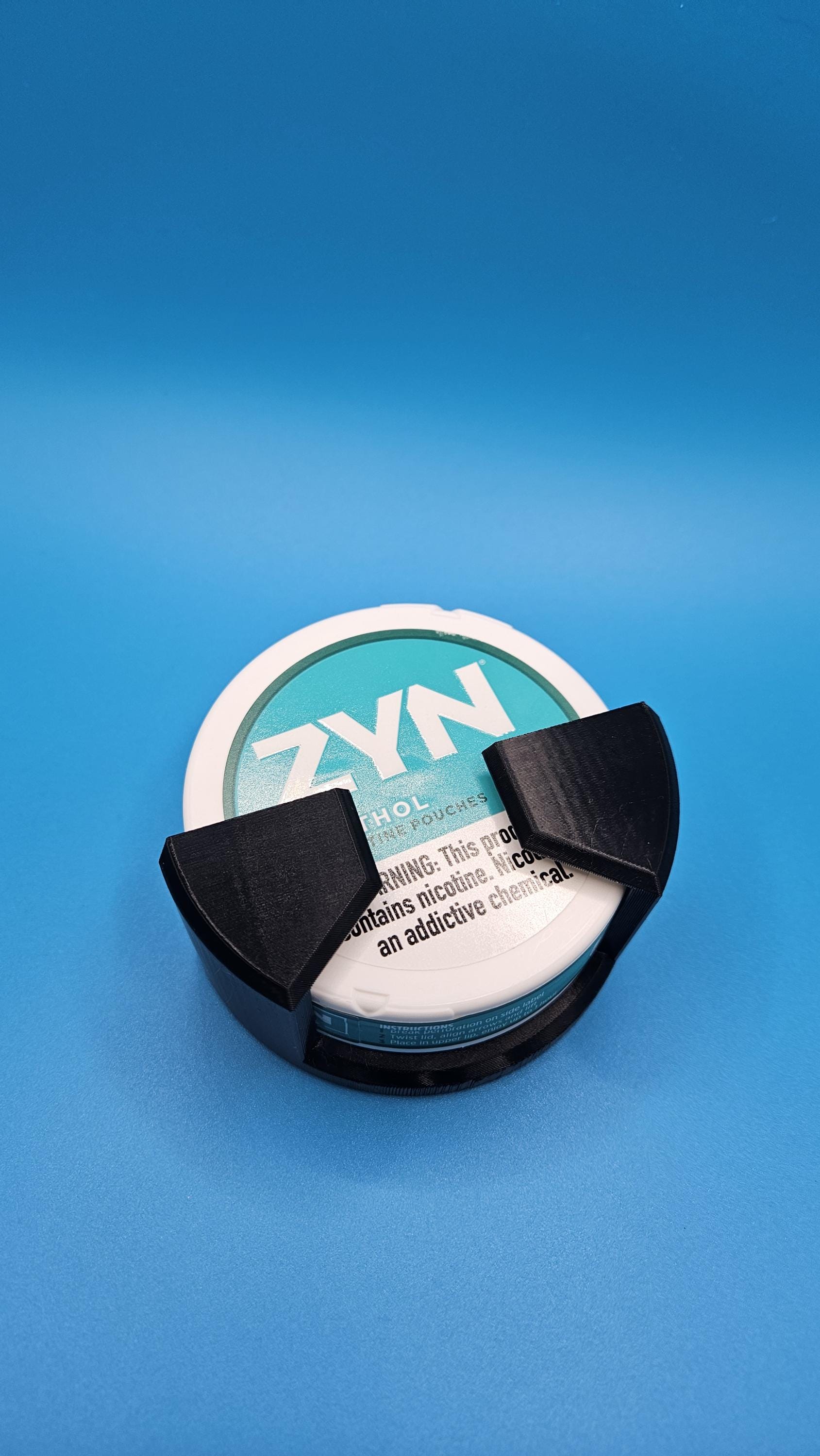 Magnetic Dip Can Holder for Zyn, Copenhagen & Smokeless Tobacco