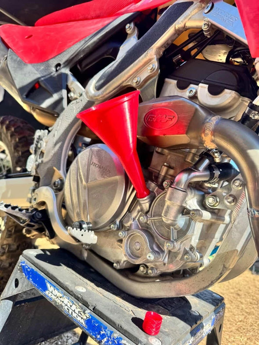 Honda CRF250/450 Threaded Oil Funnel