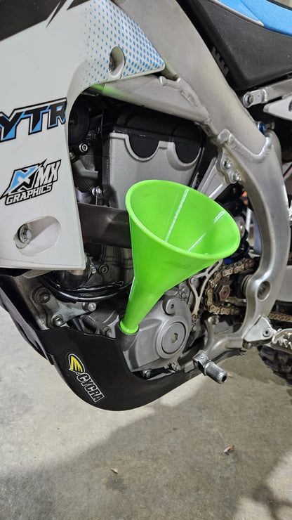 Yamaha YZ250F/YZ450F/YZ65 Threaded Oil Funnel